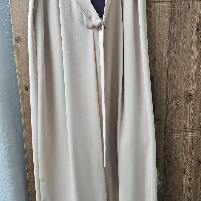 [BUNJANG] Ravita Beige Wide Slacks S / 라비타 여름 베이지 와이드 슬랙스 s  [새상품]