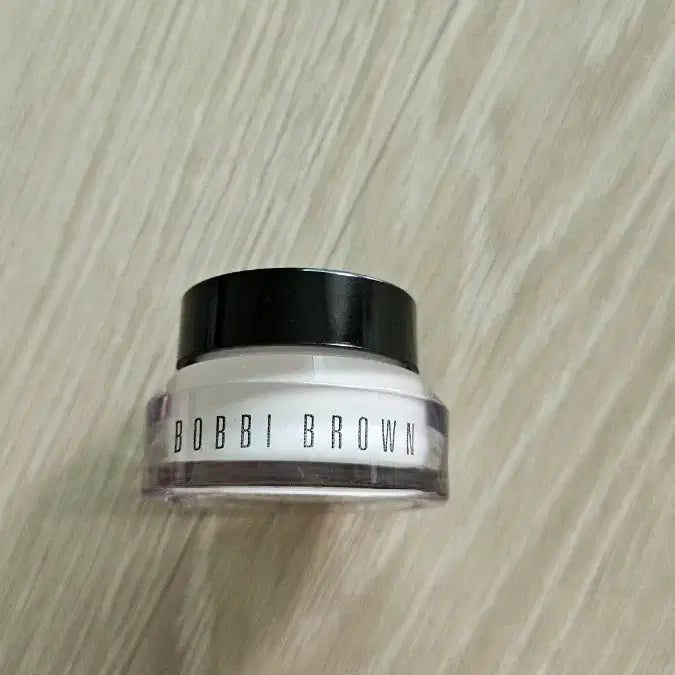 [BUNJANG] Bobbi Brown Hydrating Eye Cream 15ml / 바비브라운 하이드레이팅 아이 크림 15ml (새상품)