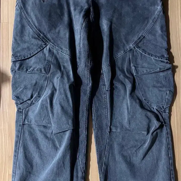[BUNJANG] Ignota Core9 Washed Cargo Pants Charcoal Large / 이그노타 코어9 워시드 카고 팬츠 차콜 라지