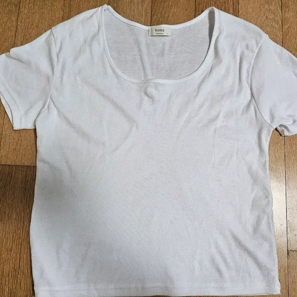 [BUNJANG] Ivory Square Neck Loose Fit Short Sleeve T-Shirt / 아이보리 스퀘어넥 루즈핏 반팔 티셔츠