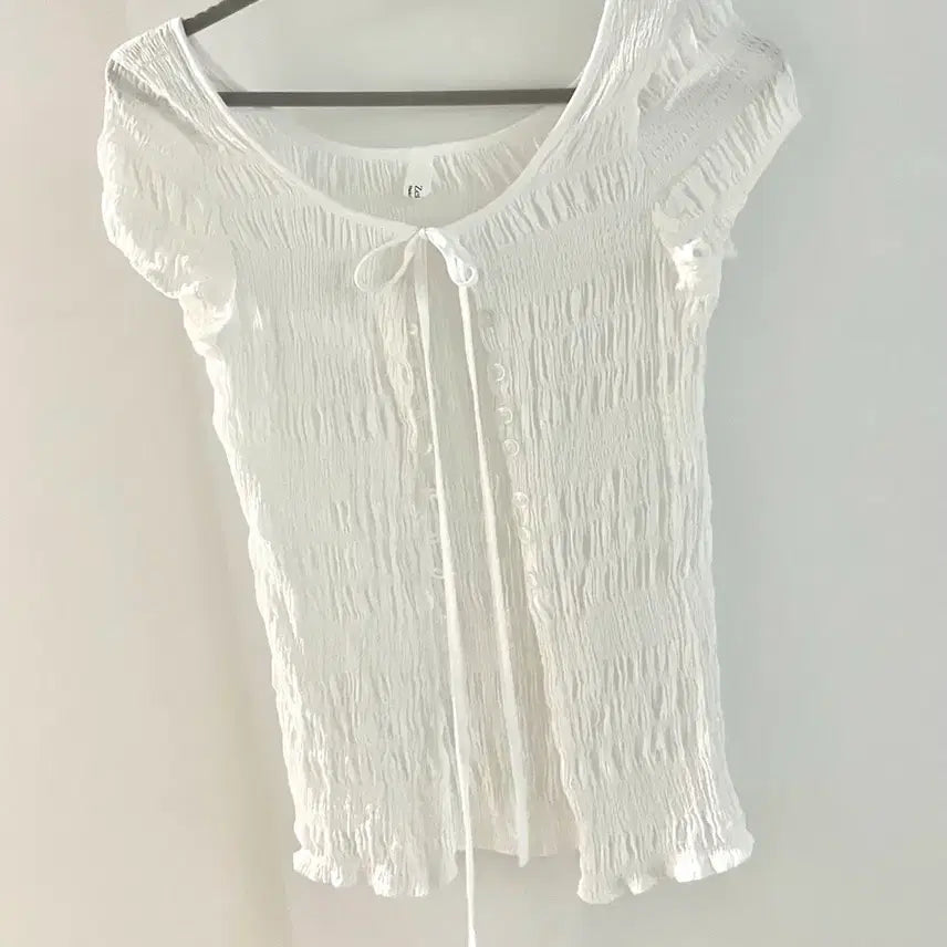[BUNJANG] Binaryone Slim Fit Blouse / 바이너리원 슬림핏 블라우스