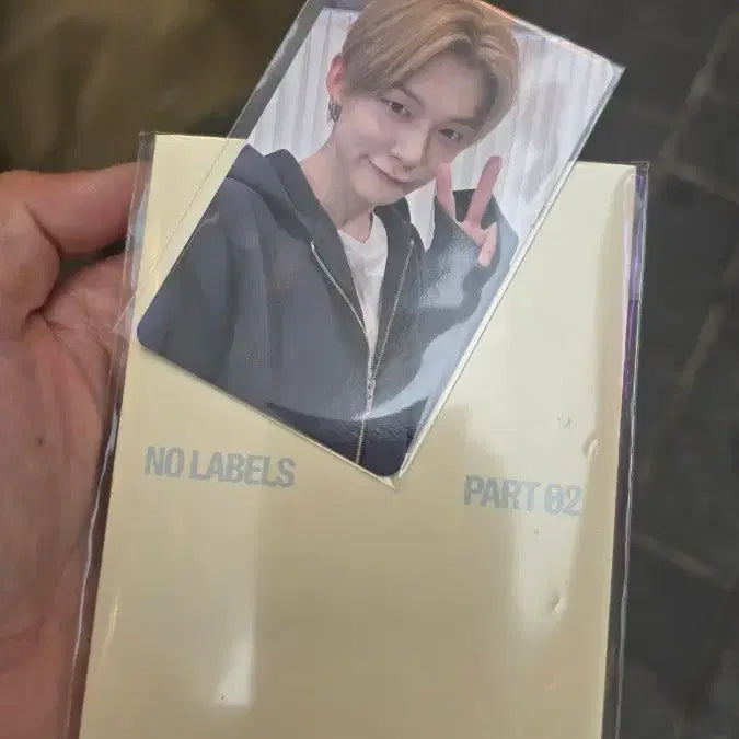 [BUNJANG] TXT Yeonjun NO läbi PART2 Weverse Album + Lucky Draw Photocard / 연준 투바투 노레이블즈 파트2 위버스 앨범 + LD 포카