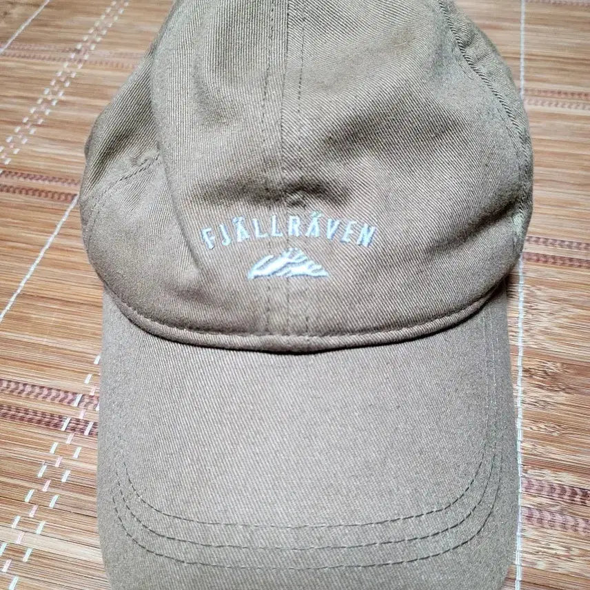 [BUNJANG] Fjallraven Cap Beige / 피엘라벤 모자