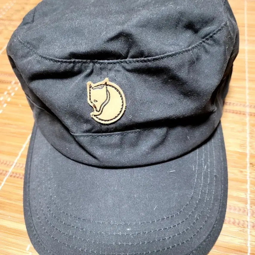 [BUNJANG] Fjällräven Military Cap Dark Grey / 피엘라벤 군모 진회색