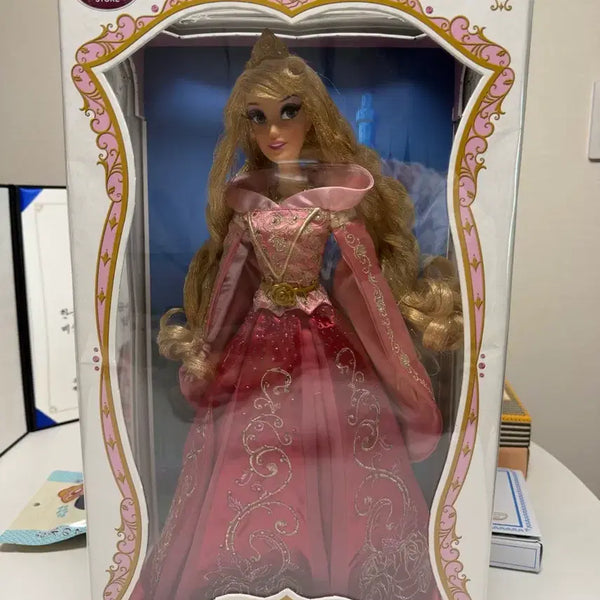 [BUNJANG] Disney Store Limited Edition Aurora Doll / 디즈니 스토어 한정판 오로라 인형 새상품 리밋돌