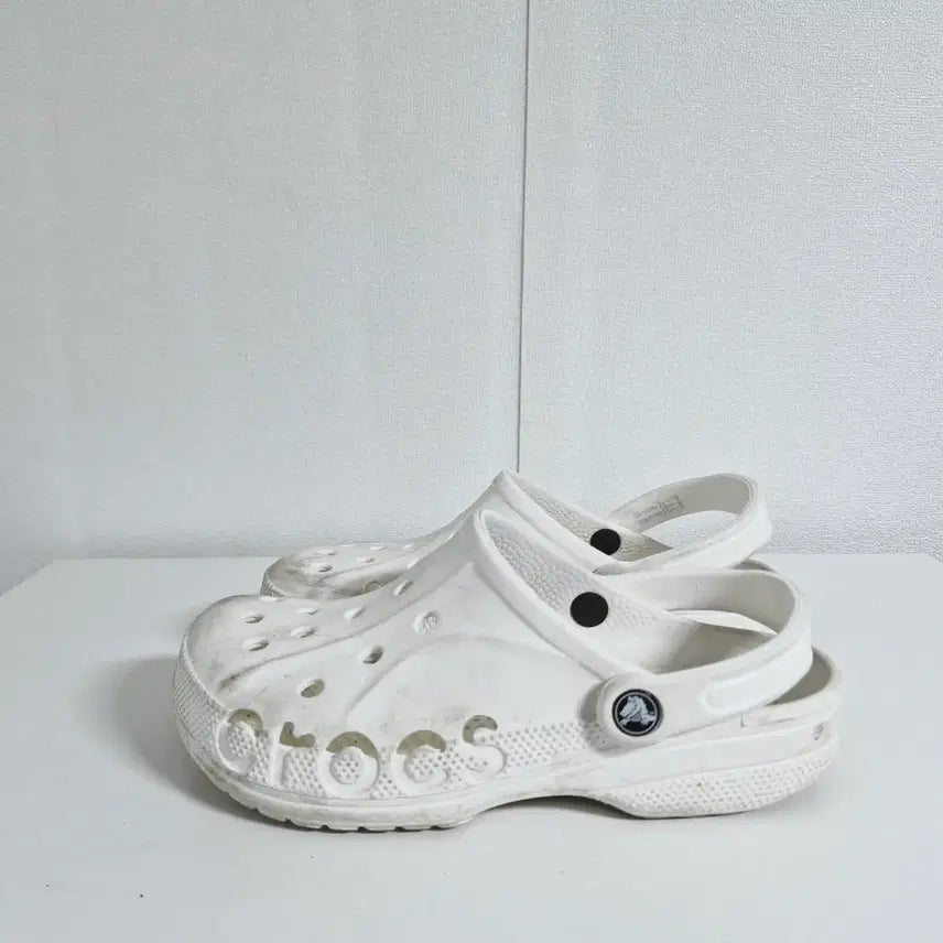[BUNJANG] Crocs Classic Clog W8 / 크록스 클로그(w8)