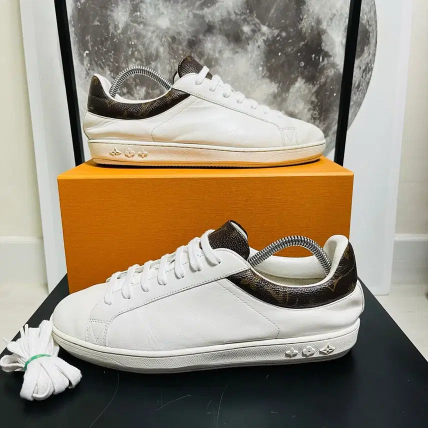 [BUNJANG] Louis Vuitton Monogram Luxembourg Sneakers (Size 6.5 / 260-265) / 정품 6.5) 루이비통 모노그램 룩셈부르크 스니커즈 260~265