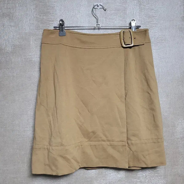 [BUNJANG] Beige Faux Leather Belt Wrap Skirt / 베이지 페이크벨트 랩스커트 55-66