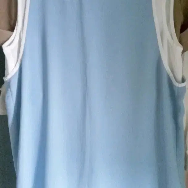 [BUNJANG] Leshop Sleeveless Blouse - Sky Blue / 르샾"*90하늘색찰랑한민소매블라우스