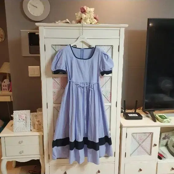 [BUNJANG] Light Blue Long Puff Sleeve Dress / 롱원피스/55
