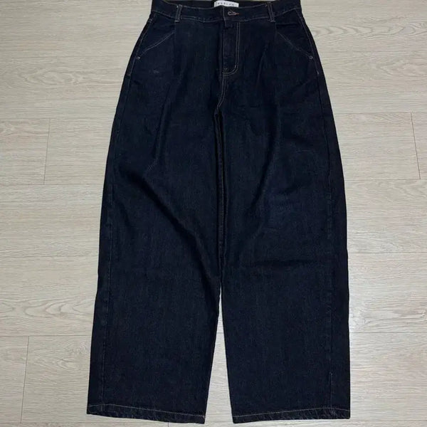 [BUNJANG] Beslow Conmill One-Tuck Denim Indigo 30 / 비슬로우 콘밀 원턱 데님 인디고 30