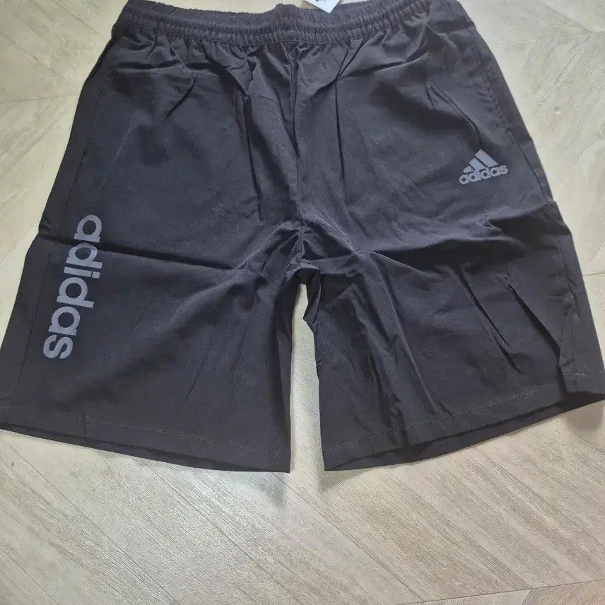 [BUNJANG] Adidas Black Shorts / 아디다스 반바지 블랙