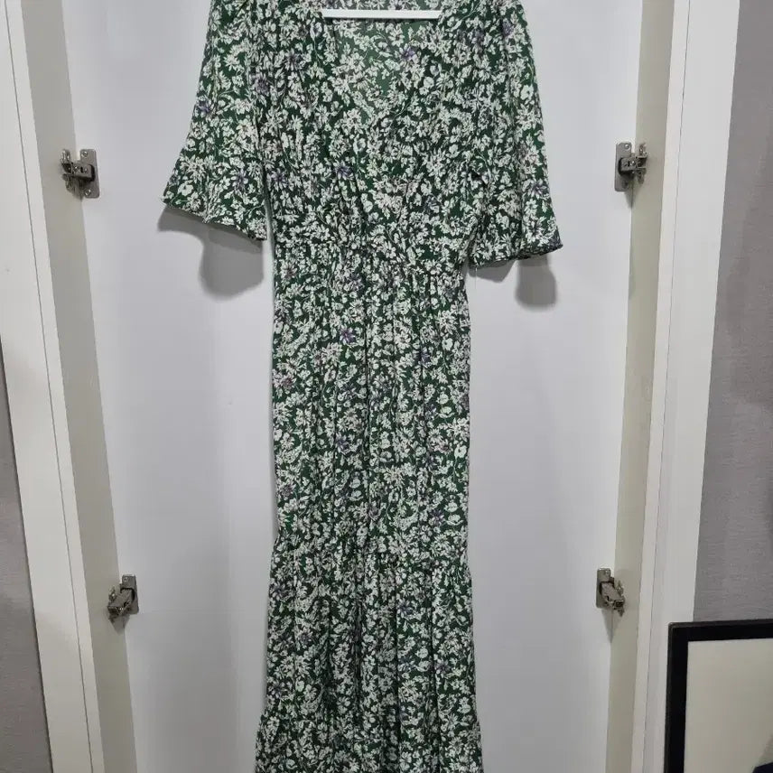 [BUNJANG] TAG Flower Dress / TAG 플라워원피스