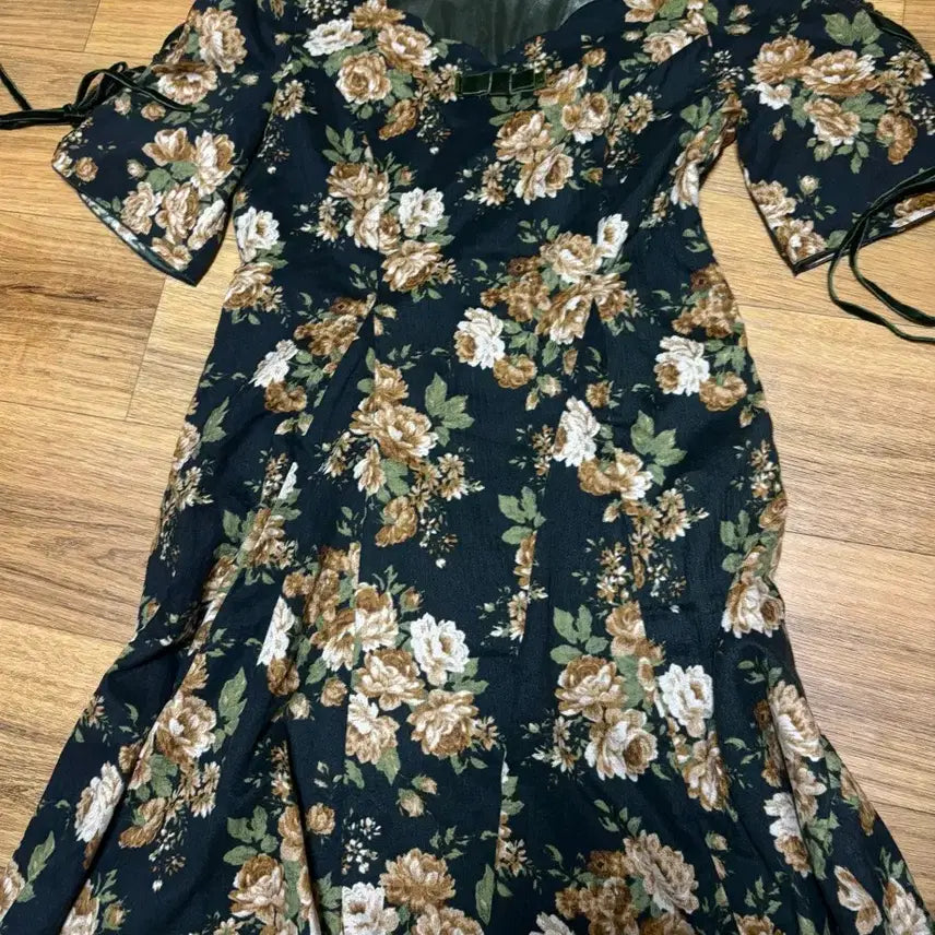 [BUNJANG] axes femme Hime Gyaru Lace-up Dress / 엑시즈팜 히메갸루 레이스업 원피스
