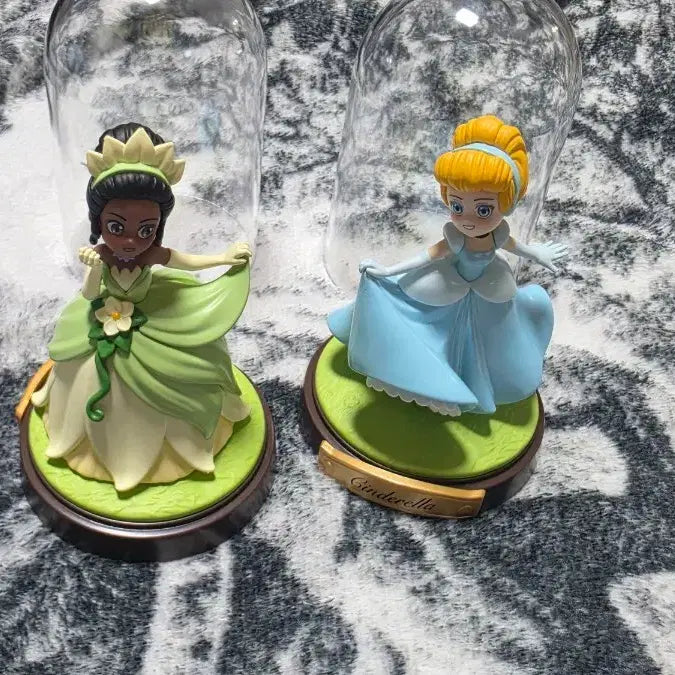 [BUNJANG] Pop Mart Disney Princesses Cinderella & Tiana Figure Set Bundle / 팝마트 정품 디즈니 프린세스 피규어 신데렐라 티아나 인형 세트 일괄