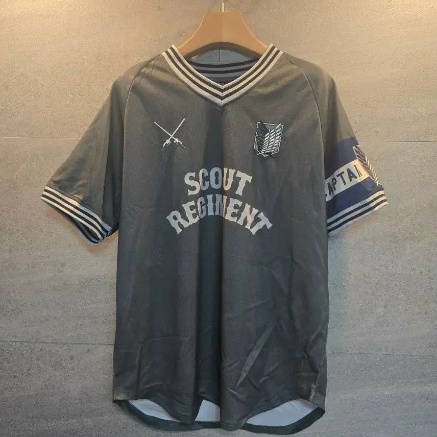 [BUNJANG] Attack on Titan Scout Regiment Jersey T-Shirt / 진격의 거인. 스카우트 레지먼트. 저지 반팔티.