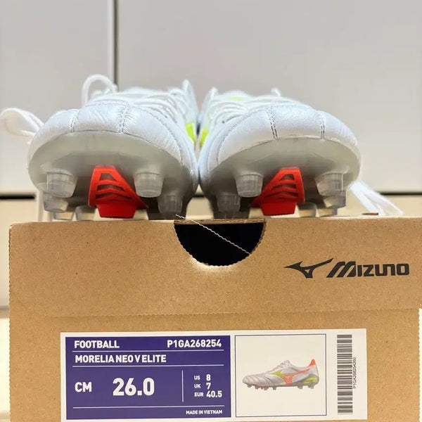 [BUNJANG] Mizuno Morelia Neo 5 Elite MD Soccer Cleats (260mm) / 미즈노 모렐리아 네오5 엘리트 MD 260