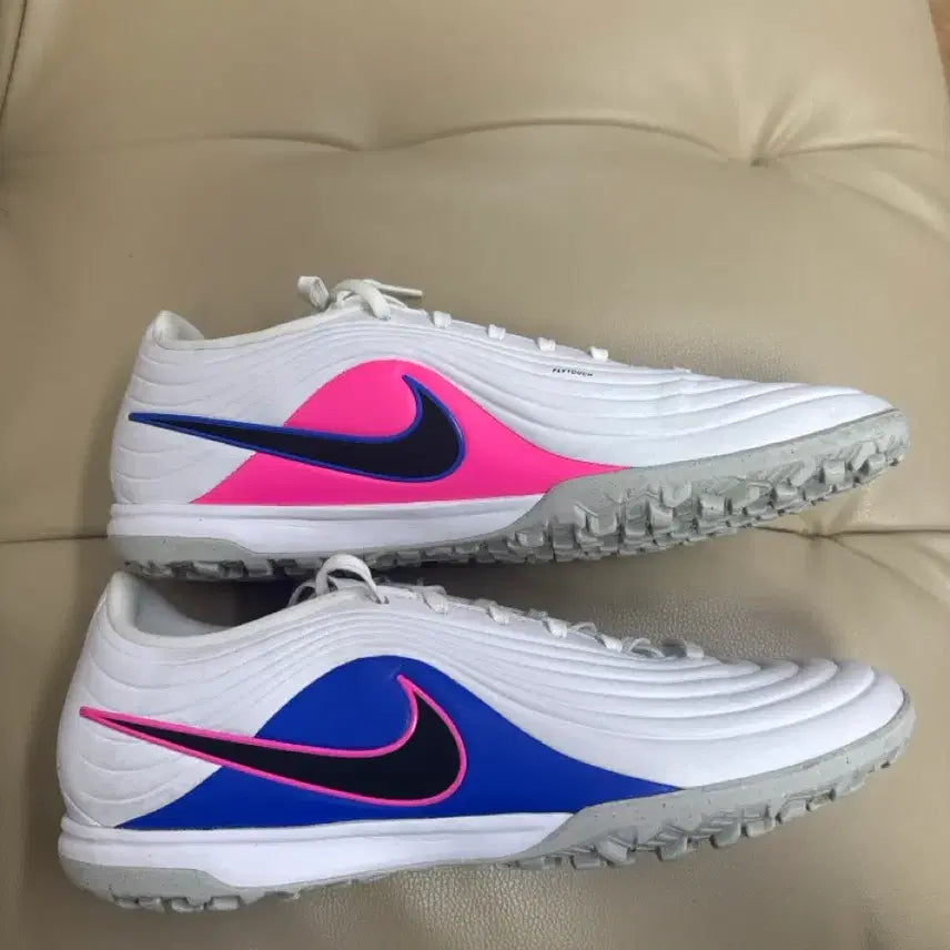 [BUNJANG] Nike Tiempo Maestro Academy TF Futsal Shoes (280mm) / 나이키 티엠포 마에스트로 아카데미 TF 풋살화  새상품 판매합니다(280)