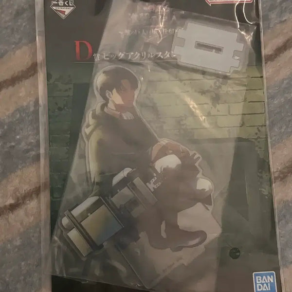 [BUNJANG] Attack on Titan Levi Ackerman Ichiban Kuji D Prize Acrylic Stand / 진격의 거인 리바이 아커만 이치방쿠지 제일복권 D상 아크릴 스탠드