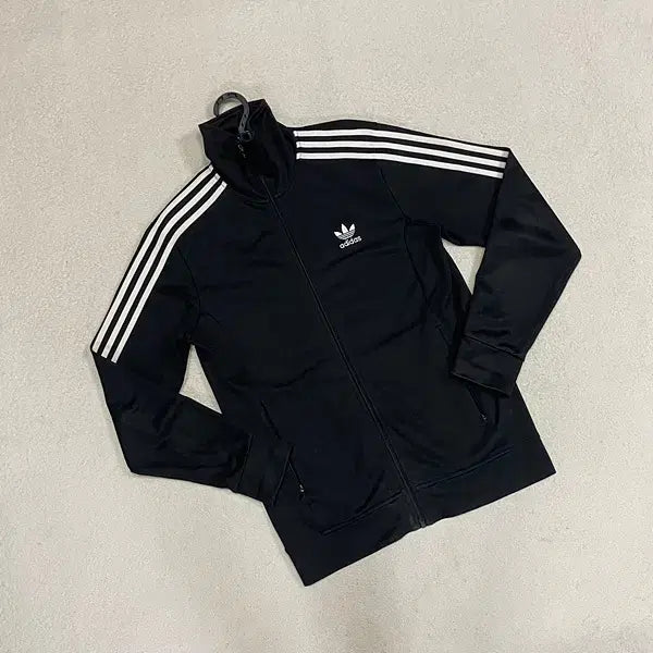 [BUNJANG] Adidas Europa Track Top Jersey Zip-Up L / L 아디다스 유로파 트랙탑 져지 집업 B.2398