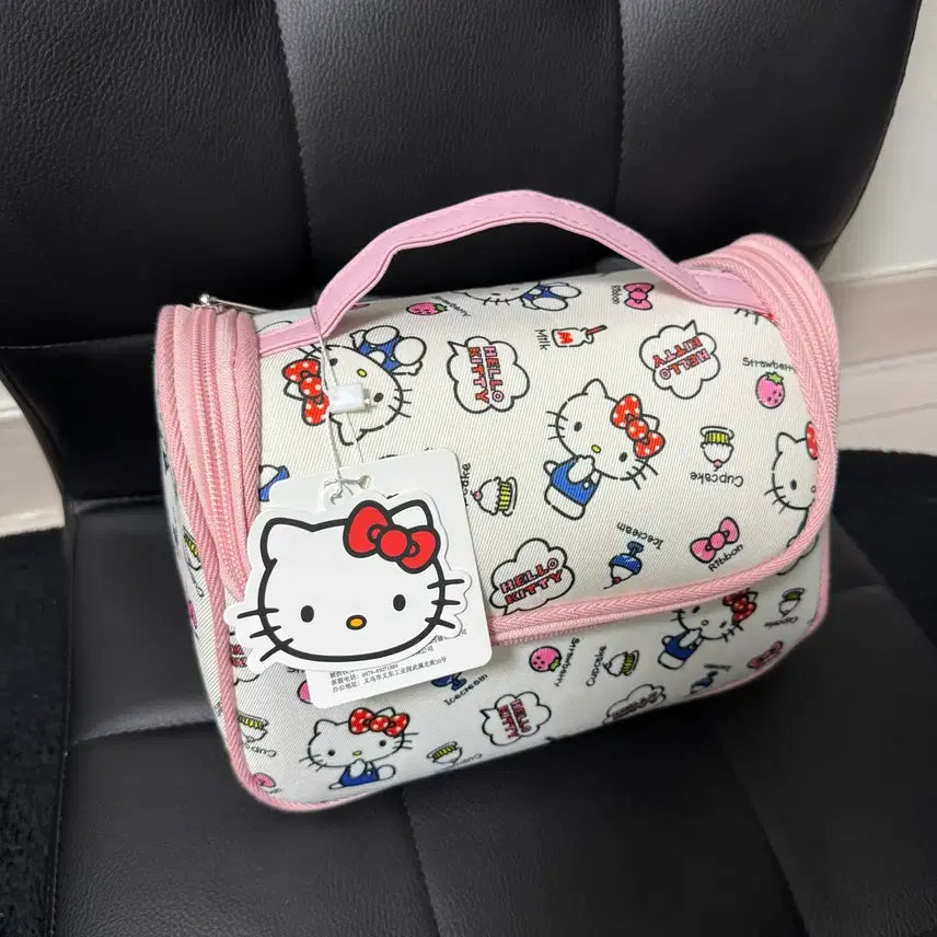 [BUNJANG] Hello Kitty Pouch Cosmetic Bag Travel Bag / 헬로키티 파우치 가방 화장품 가방 여행 가방