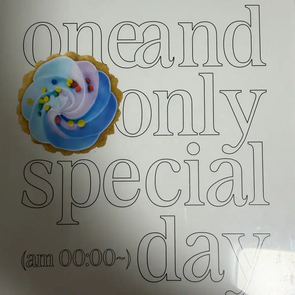 [BUNJANG] Lee Na-gyeong Birthday Box (Sealed) / 이나경 생일박스 미개봉