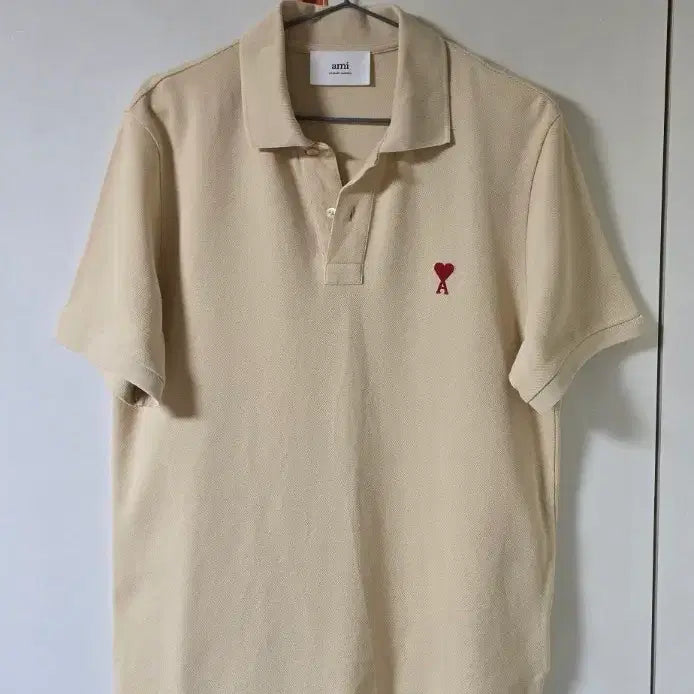 [BUNJANG] AMI Paris Small Heart Logo Polo Shirt Beige L / 아미 스몰  하트 로고 카라티 베이지 컬러 L