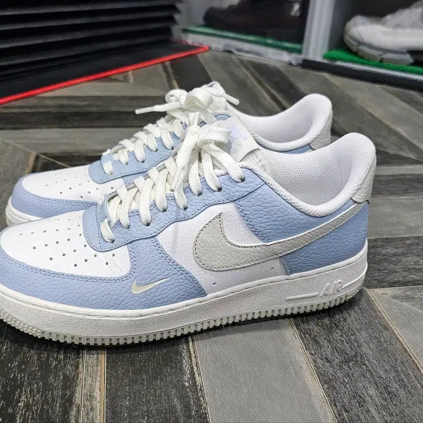 [BUNJANG] Nike Air Force 1 Low Light Armory Blue Summit White (HF0022-400) / [W270] 나이키 에어 포스 1 로우 라이트 아머리 블루 써밋 화이트 (HF0022-400)