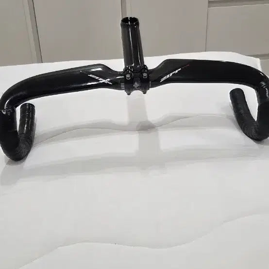 [BUNJANG] Zipp SL70 Mold Handlebar + Uno 130mm 17 Degree Stem / 짚sl70 몰드 + 우노 130mm 17도 스템