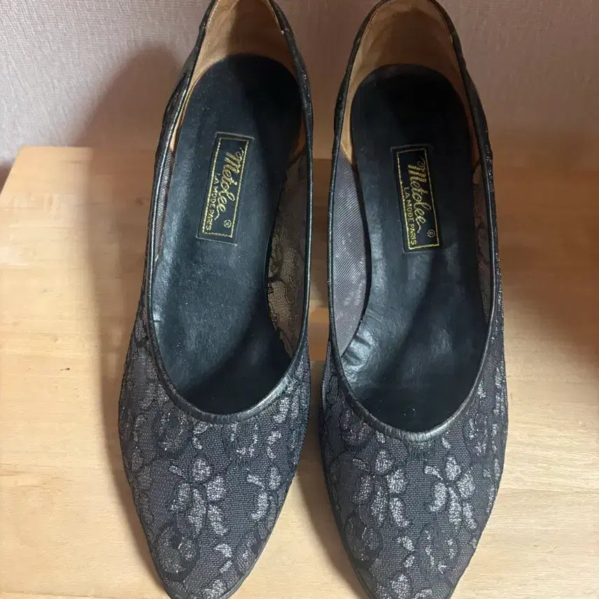 [BUNJANG] Metolee Black Lace Heels / Metolee 블랙 레이스 힐 구두
