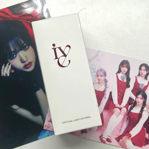 [BUNJANG] IVE Official Light Stick Keyring / 아이브 공식 라이트 키링