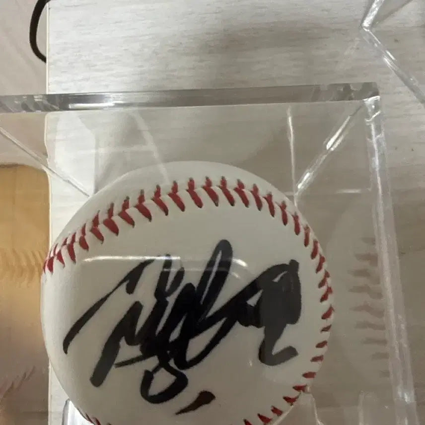 [BUNJANG] Kia Tigers Shirakawa Keisho Signed Baseball / 기아타이거즈 시라카와 케이쇼 싸인볼 팔아요