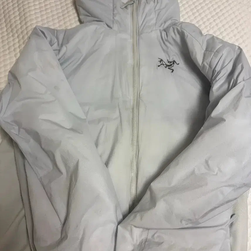 [BUNJANG] Arc'teryx Atom Men's Hiking Jacket / 아크테릭스 아톰