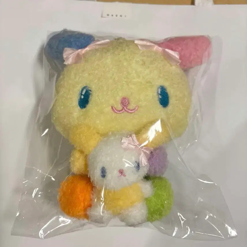 [BUNJANG] Usahana Abeille Medium Plush Doll Keychain / 우사하나 아베일 중형 복실 인형 키홀더