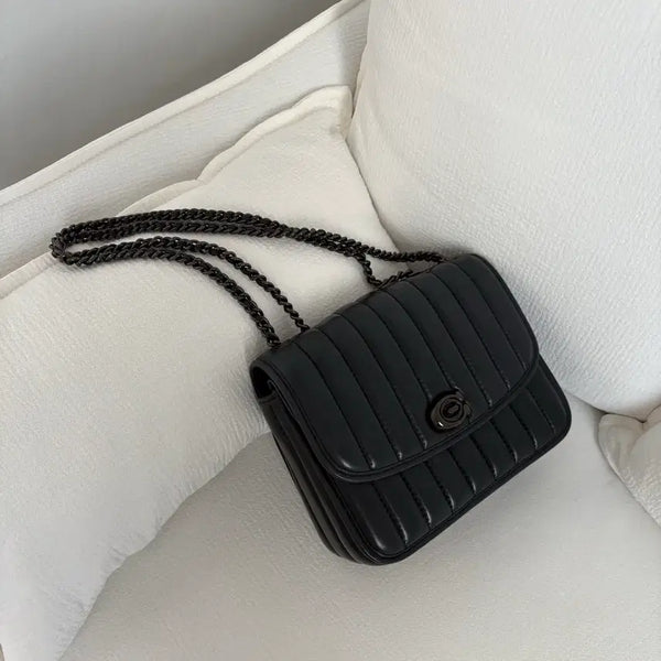 [BUNJANG] Coach Leather Shoulder Bag / Coach