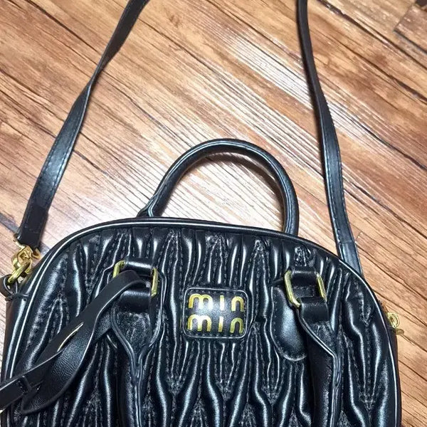 [BUNJANG] Black Quilted Shoulder Bag / 숄더백 블랙