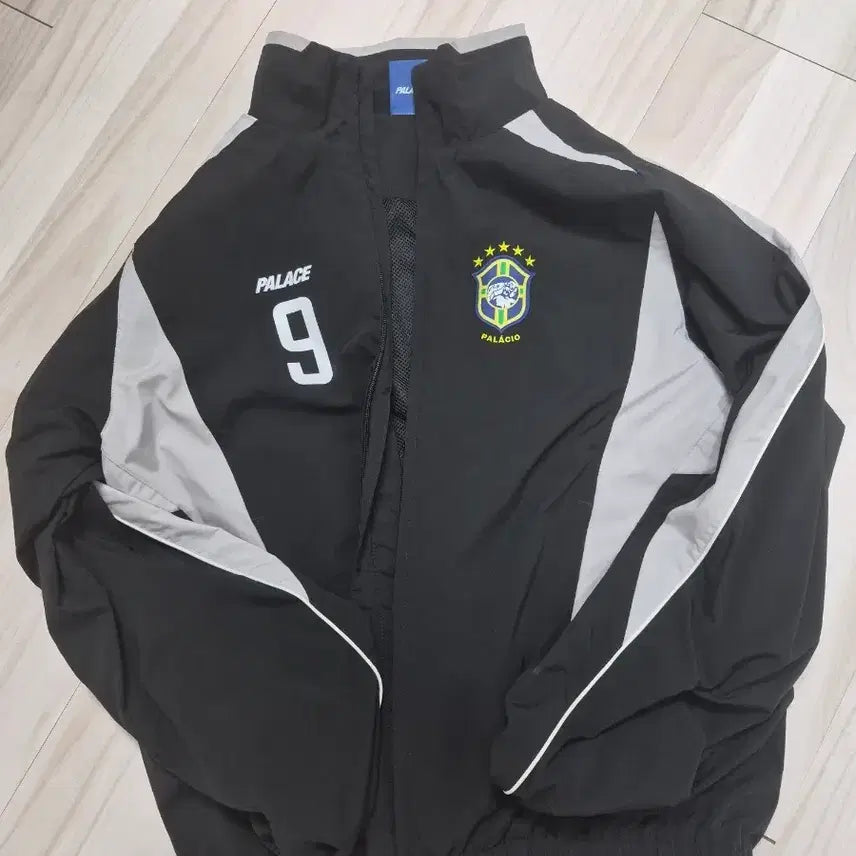 [BUNJANG] Palace Pro Team Shell Jacket Windbreaker / 팔라스 프로팀 쉘자켓 바람막이 판매합니다