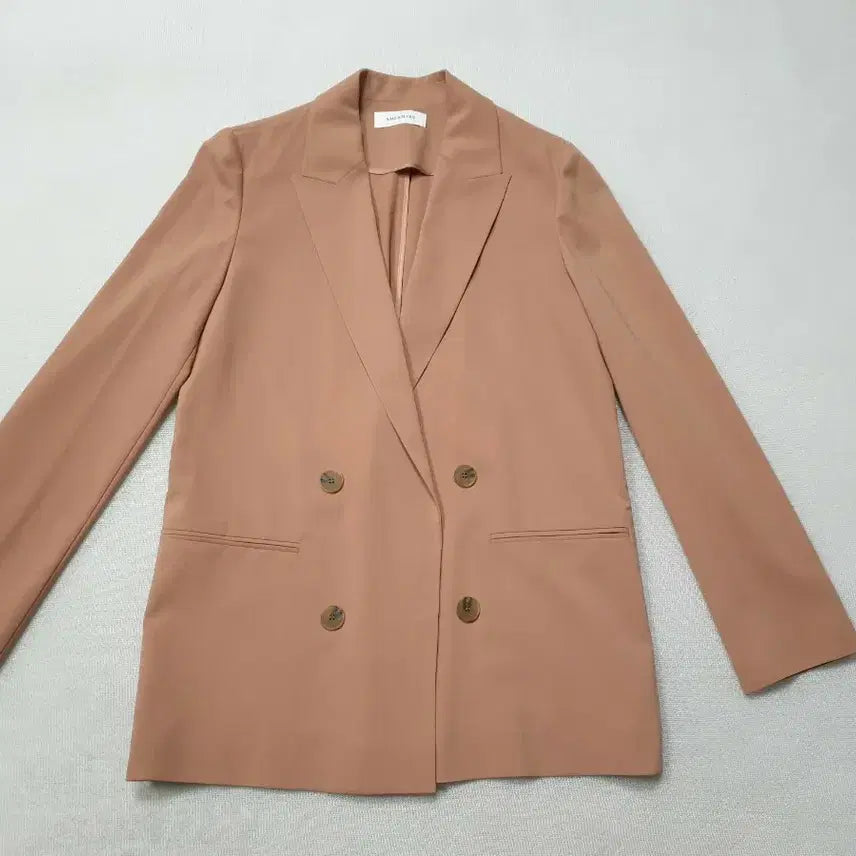 [BUNJANG] She's Miss Double Button Blazer Beige Women's 55 / 쉬즈미스 더블 버튼 블레이저 베이지 55 여성85