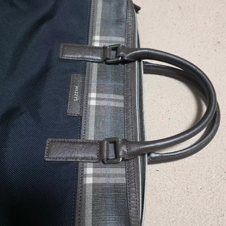 [BUNJANG] Hazzys Leather Briefcase / 헤지스 서류 가방 (일반택포함가격)