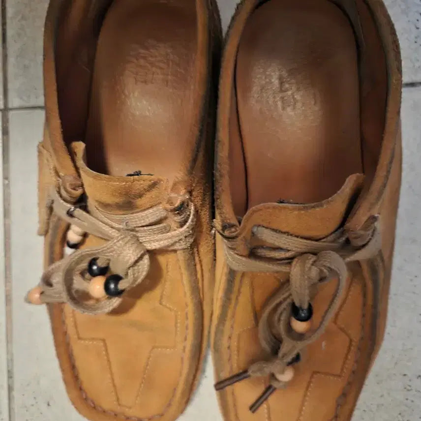 [BUNJANG] Politeru Wallabee Camel / [0] 폴리테루 왈라비 카멜