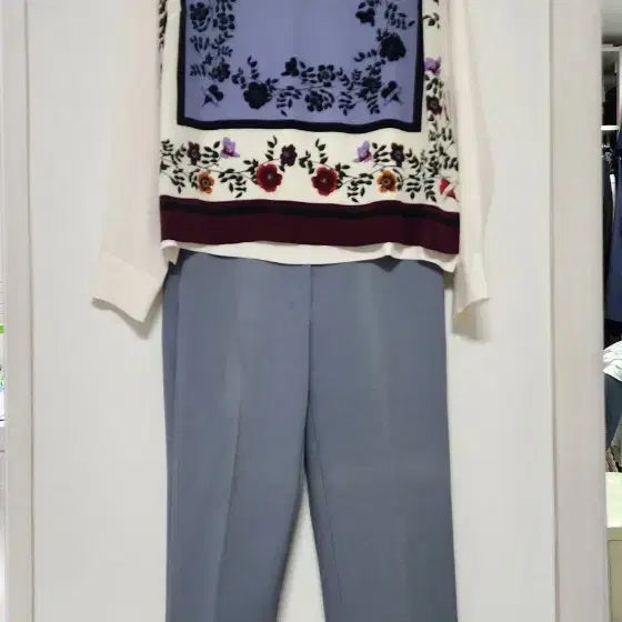 [BUNJANG] MINE (Handset) Light Blue Grey Slacks / 한섬 마인(MINE) 슬랙스 판매 61-90