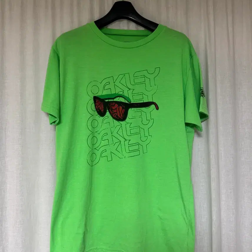 [BUNJANG] Oakley Lime Green T-Shirt (Size M) / [정품] 오클리 반팔티 M/M 라임색(시세 9만원)