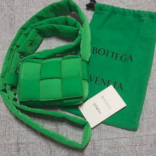 [BUNJANG] Bottega Veneta Cassette Bag Green / 보테가베네타 카세트백 그린