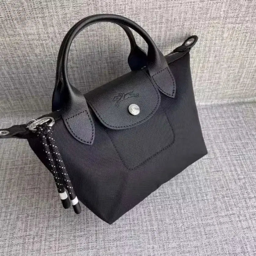 [BUNJANG] Kim Ami Shoulder Bag Black / 김아미 가방 숄더백 블랙