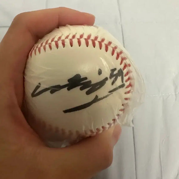 [BUNJANG] Doosan Bears Choi Jun-ho Autographed Baseball / 두산베어스 1라 최준호 싸인볼