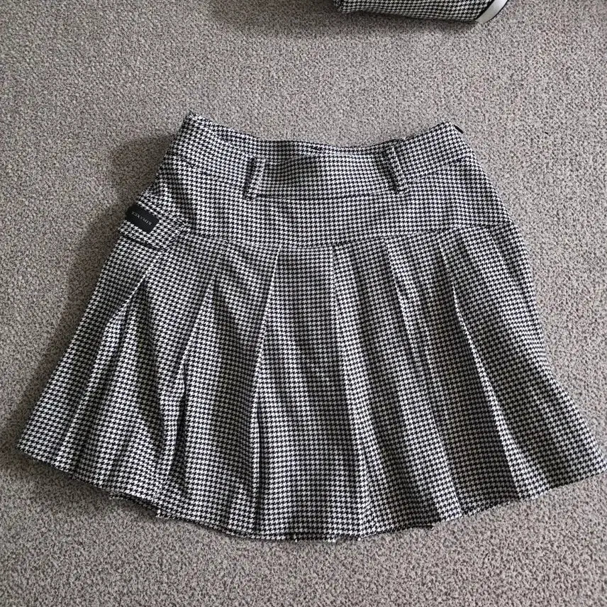 [BUNJANG] XEXYMIX Check Pleated Skirt M / XEXYMIX 체크 플리츠 스커트 M