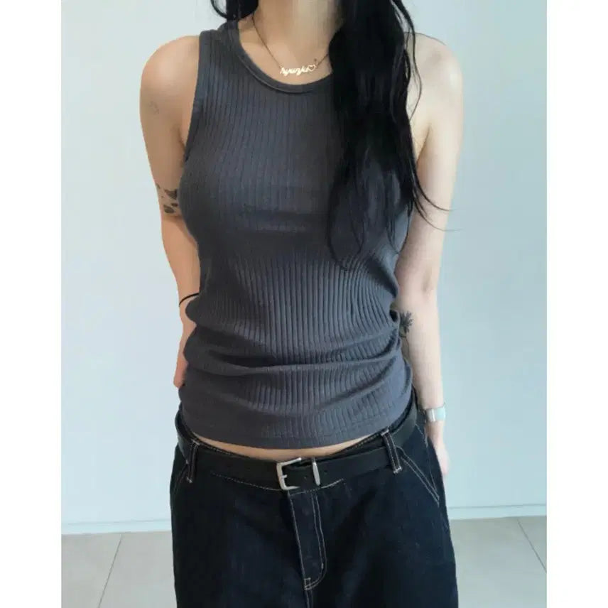 [BUNJANG] Isis Ribbed Long Sleeveless Halter Neck Tank Top - Charcoal / 이즈이즈 골지 롱 슬리브리스 차콜 홀터넥 나시