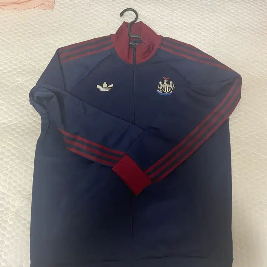 [BUNJANG] Newcastle Adidas Track Top L / 뉴캐슬 아디다스 트랙탑 해외 L