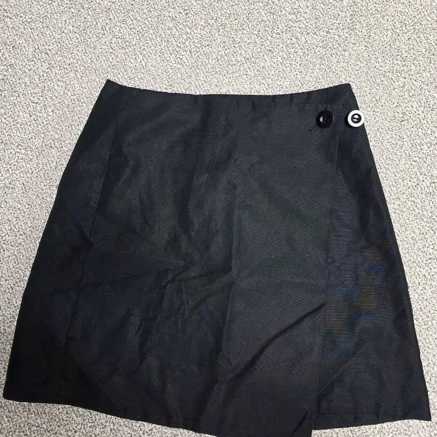 [BUNJANG] COS Black Wrap Skirt Size EUR 34 / COS 블랙 랩 스커트 EUR 34