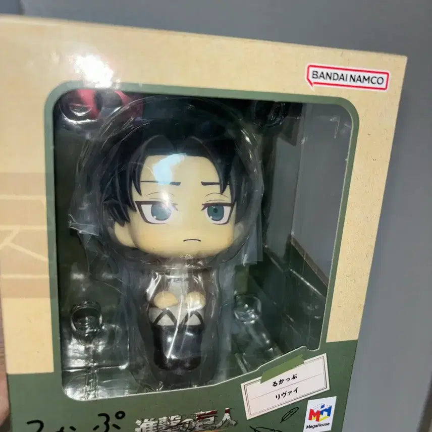 [BUNJANG] Levi Look Up Figure (Sealed) / [미개봉]리바이 룩업